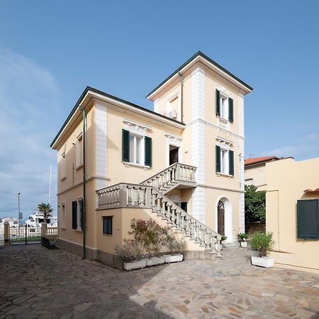 Villa Liberty San Vincenzo Eksteriør billede
